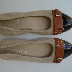 AGL Women's Monika Cap Toe Ballet Flat size 7 (EUR 37) Beige Glitter